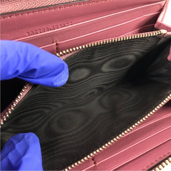 Gucci Sukey Guccissima Pink GG Leather Zip Around Long Wallet - Picture 9 of 11